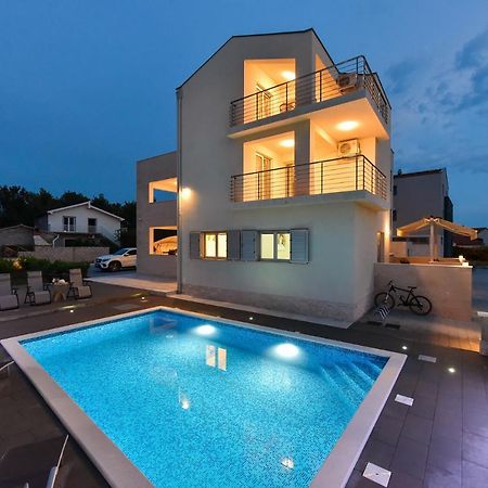 Apartmani Iva Vir Bagian luar foto